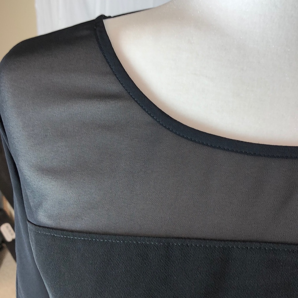 Express dressy top with sheer detail - Picture 3 of 6